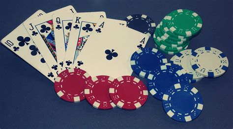 Bakkarat (Baccara) Spielregeln + Anleitung » .